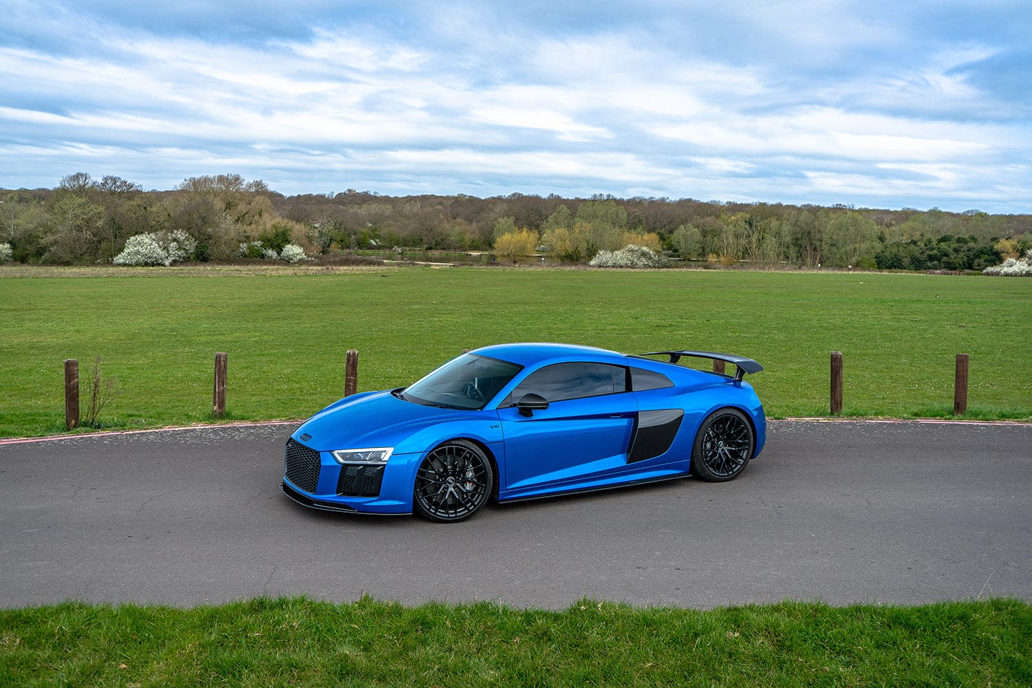 CT CARBON Full Kit AUDI R8 V10 GEN 2 CARBON FIBRE KIT - V STYLE